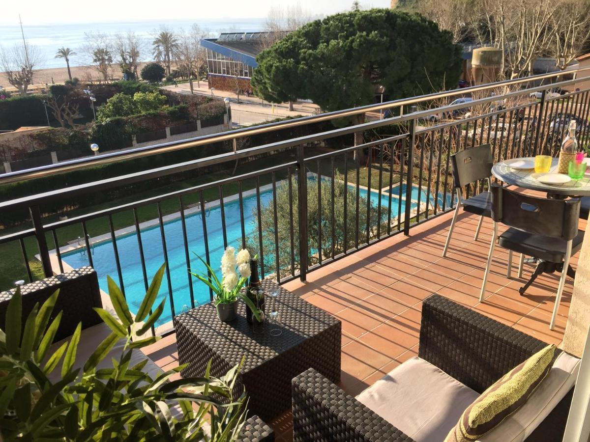 The Hollidays Apartment 칼레라 외부 사진